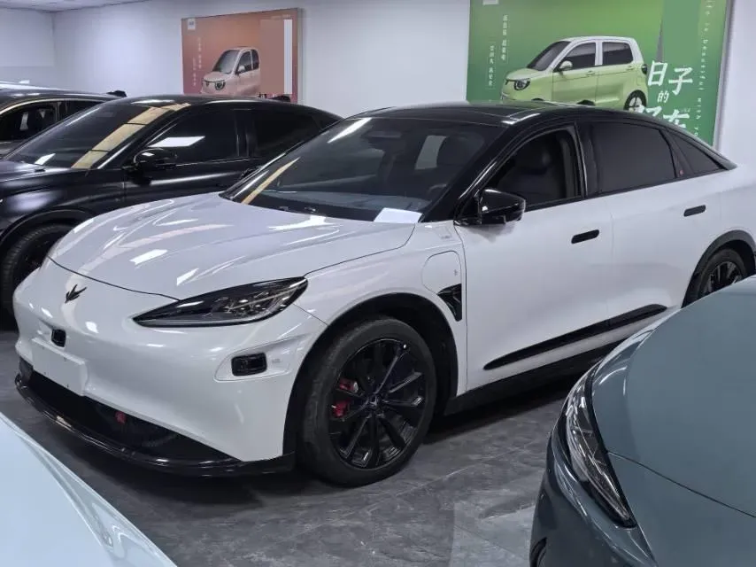 2022 ARCFOX αS BEV 74.5KWH,autocango,china used car exporter,china ev exporter,chinese used car exporter,chinese used ev exporter