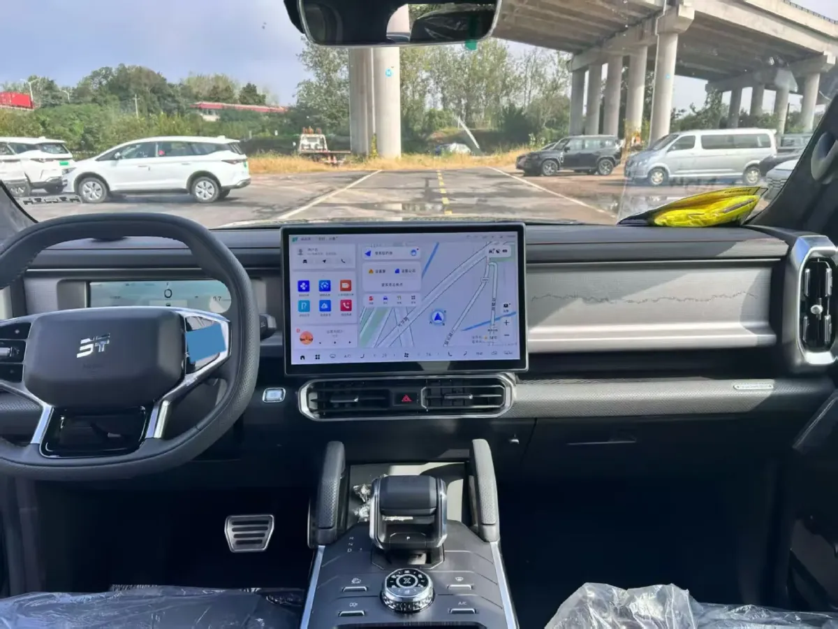 2024 Jetour Traveller 2.0T 254HP L4 7DCT,autocango,china used car exporter,china ev exporter,chinese used car exporter,chinese used ev exporter