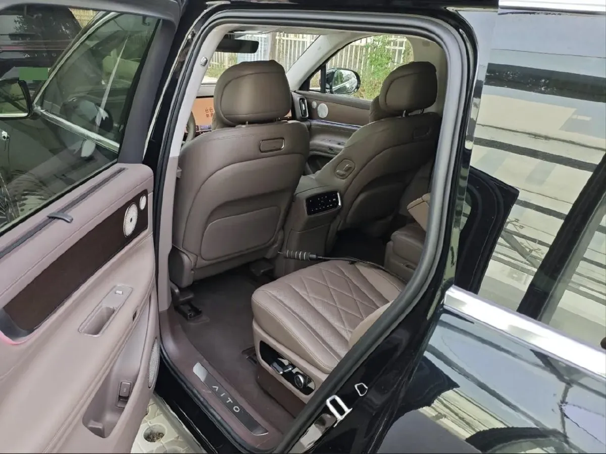 2024 HIMA AITO M9 1.5T 152HP L4 REEV 52KWH,autocango,china used car exporter,china ev exporter,chinese used car exporter,chinese used ev exporter