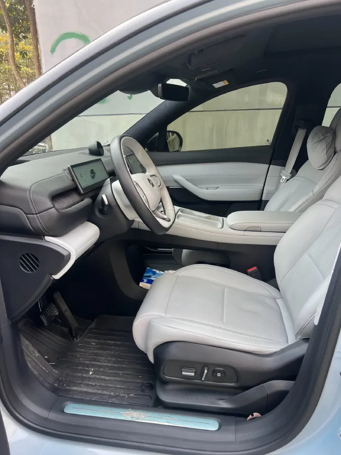 2023 NIO ES6 BEV 75KWH,autocango,china used car exporter,china ev exporter,chinese used car exporter,chinese used ev exporter