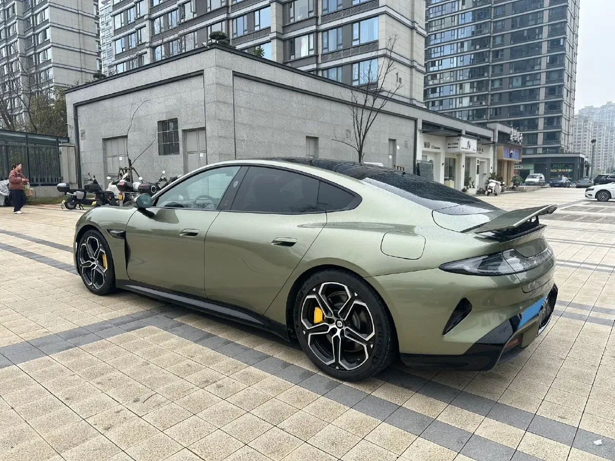 2024 MI SU7 BEV 101KWH,autocango,china used car exporter,china ev exporter,chinese used car exporter,chinese used ev exporter