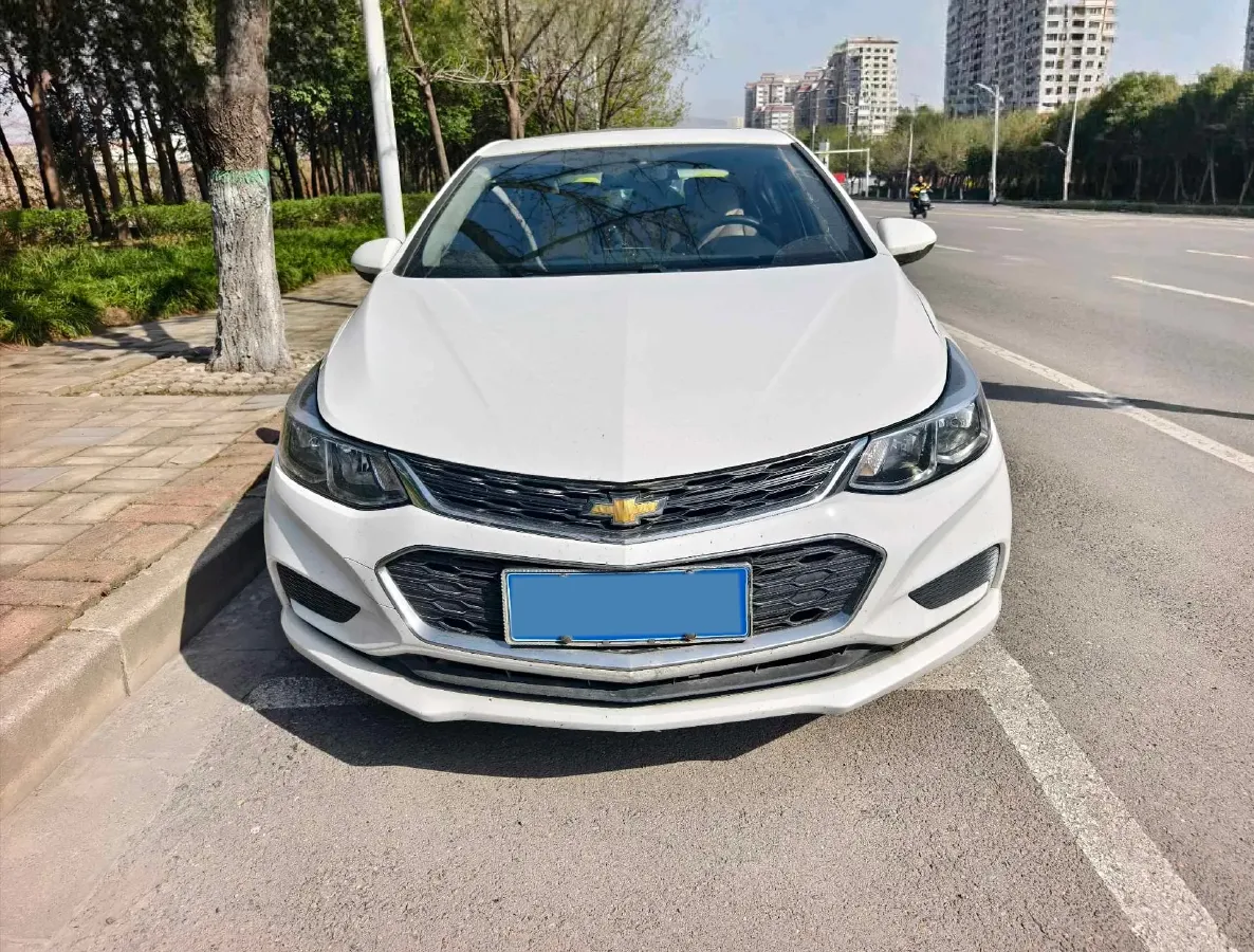 2018 Chevrolet Cruze 1.5L 114HP L4 6AT,autocango,china used car exporter,china ev exporter,chinese used car exporter,chinese used ev exporter