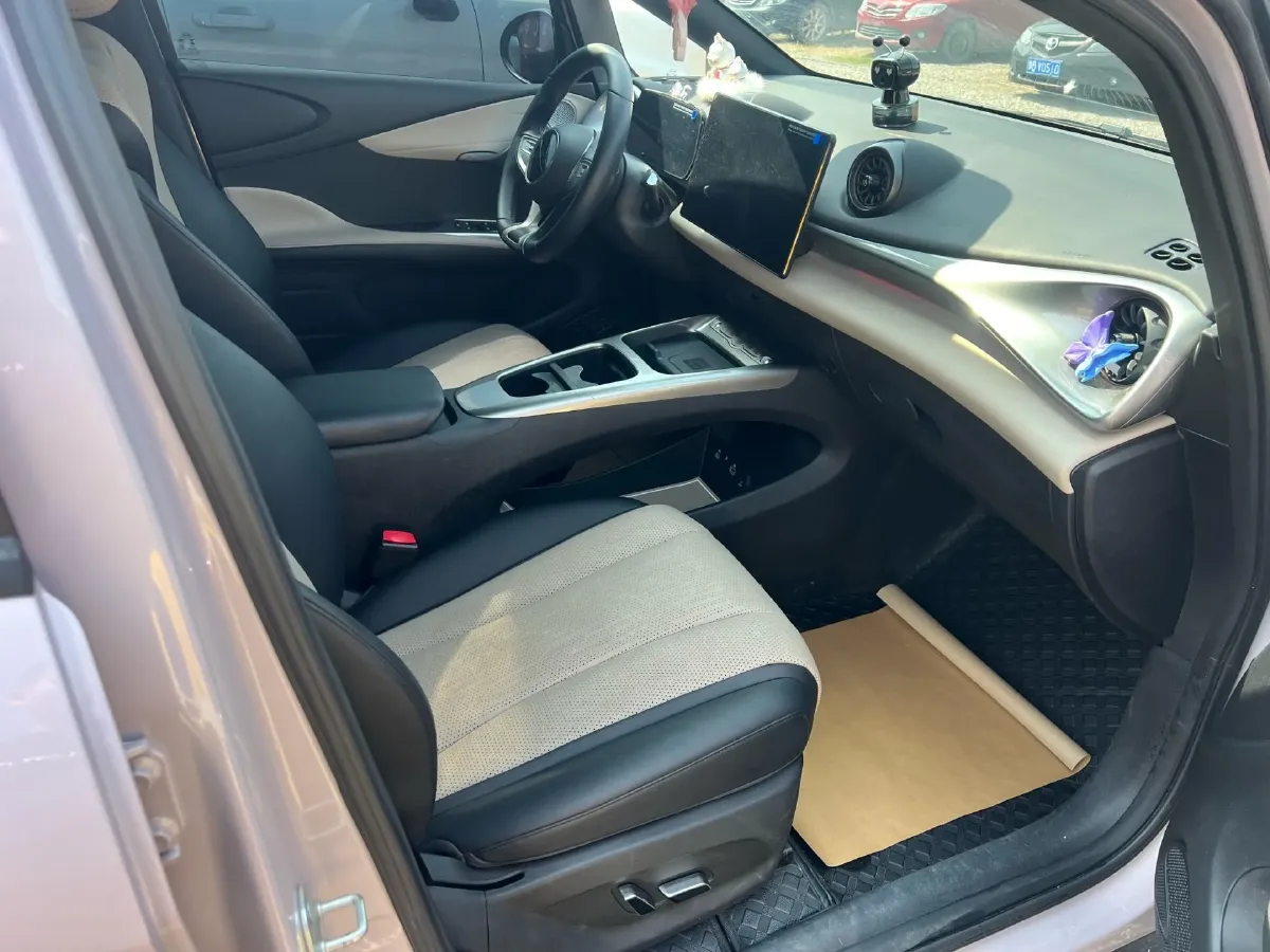 2025 BYD Dolphin BEV 45.12KWH,autocango,china used car exporter,china ev exporter,chinese used car exporter,chinese used ev exporter