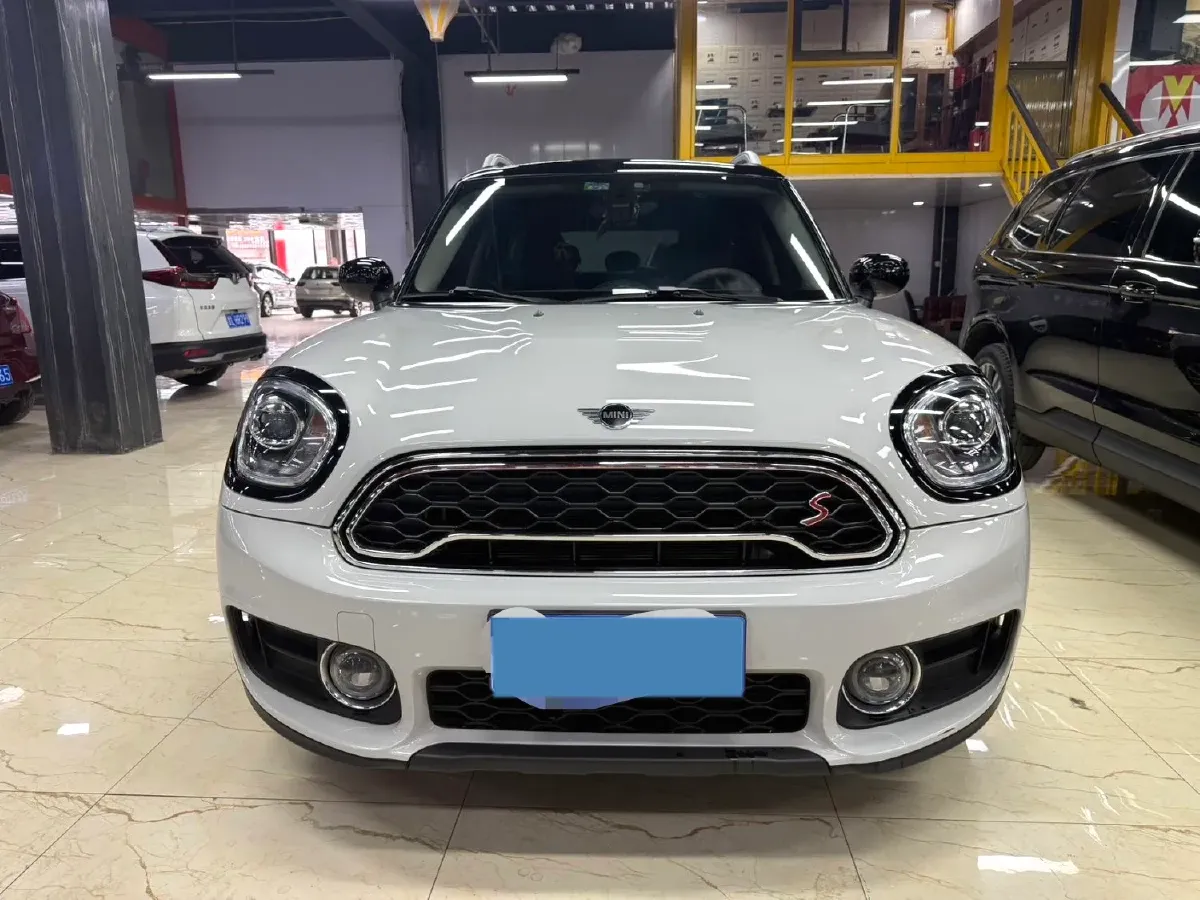 2020 MINI COUNTRYMAN 2.0T 192HP L4 8AT,autocango,china used car exporter,china ev exporter,chinese used car exporter,chinese used ev exporter
