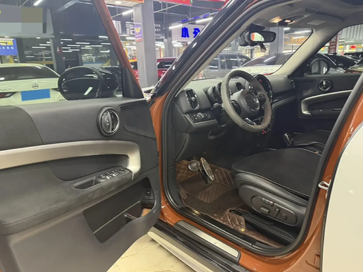 2020 MINI COUNTRYMAN 2.0T 192HP L4 8AT,autocango,china used car exporter,china ev exporter,chinese used car exporter,chinese used ev exporter