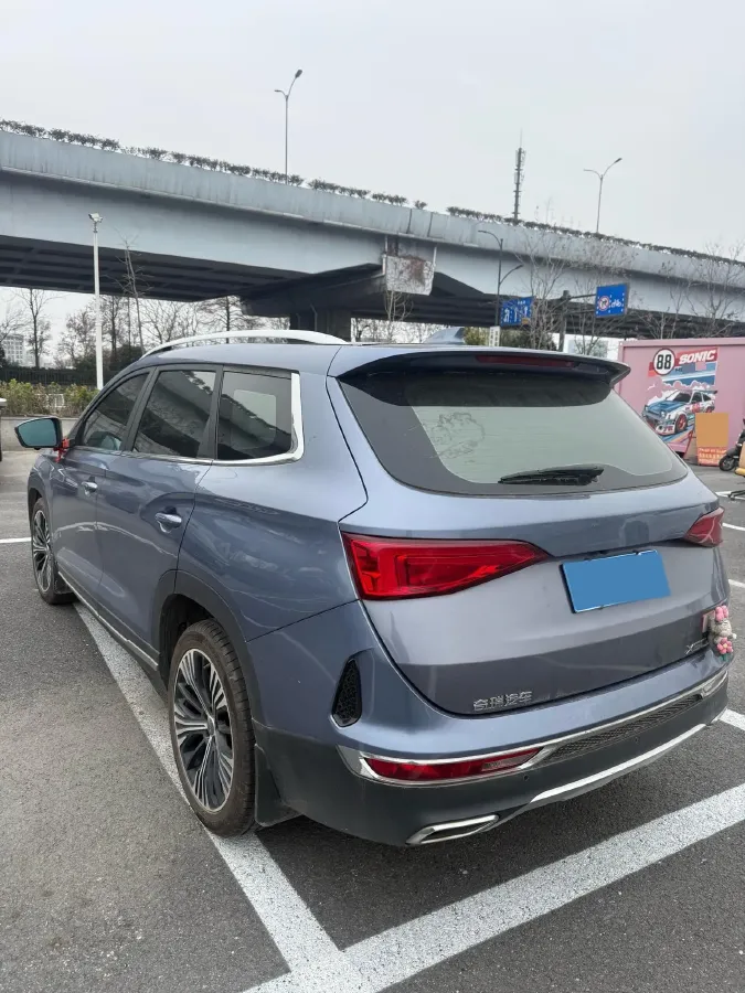 2020 Jetour X90 1.6T 197HP L4 7DCT,autocango,china used car exporter,china ev exporter,chinese used car exporter,chinese used ev exporter