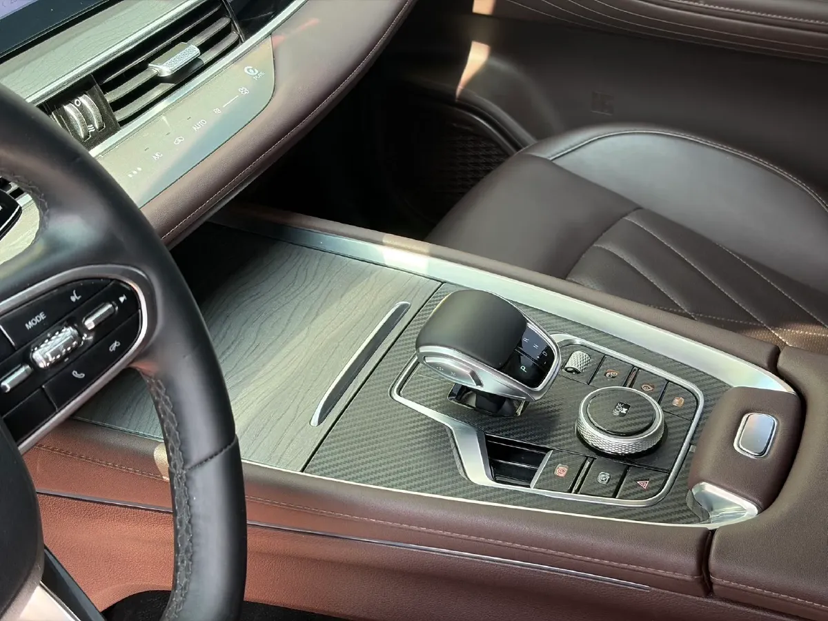 2024 Chery Tiggo 8 PRO 1.6T 197HP L4 7DCT,autocango,china used car exporter,china ev exporter,chinese used car exporter,chinese used ev exporter