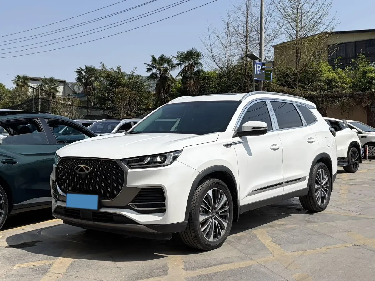 2024 Chery Tiggo 8 PRO 1.6T 197HP L4 7DCT,autocango,china used car exporter,china ev exporter,chinese used car exporter,chinese used ev exporter