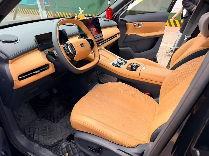 2025 WuLing XingGuangS 1.5L 106HP L4 E-CVT PHEV,autocango,china used car exporter,china ev exporter,chinese used car exporter,chinese used ev exporter