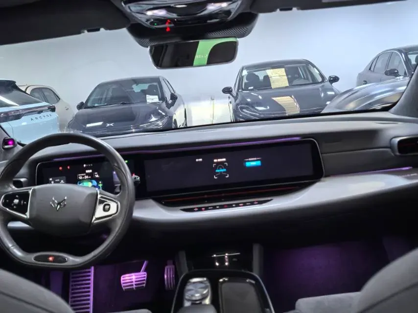 2023 ARCFOX αS BEV 74.5KWH,autocango,china used car exporter,china ev exporter,chinese used car exporter,chinese used ev exporter