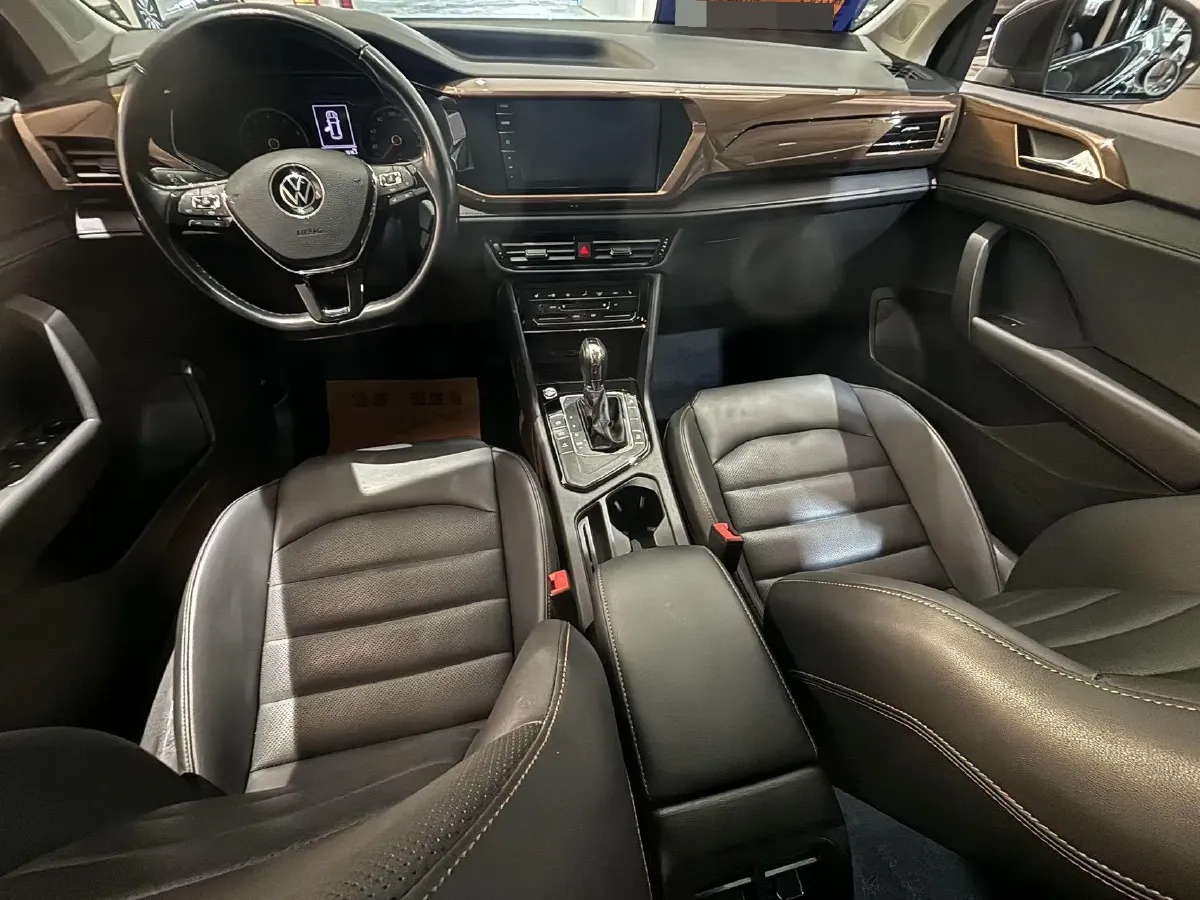 2021 Volkswagen Tharu 1.4T 150HP L4 7DCT,autocango,china used car exporter,china ev exporter,chinese used car exporter,chinese used ev exporter