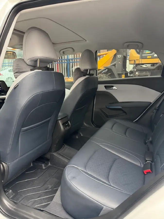 2024 Chevrolet Monza 1.5L 113HP L4 6DCT,autocango,china used car exporter,china ev exporter,chinese used car exporter,chinese used ev exporter