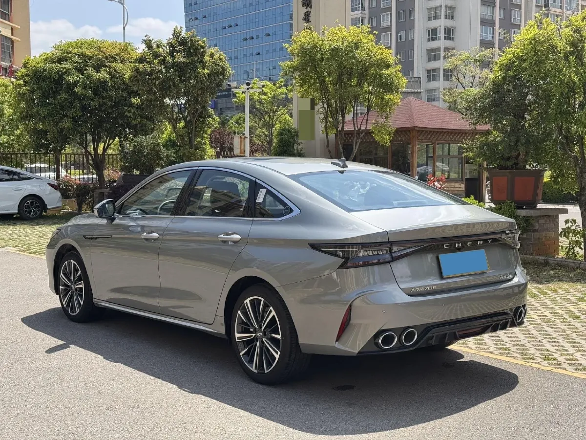 2025 Chery Arrizo 8 1.6T 197HP L4 7DCT,autocango,china used car exporter,china ev exporter,chinese used car exporter,chinese used ev exporter