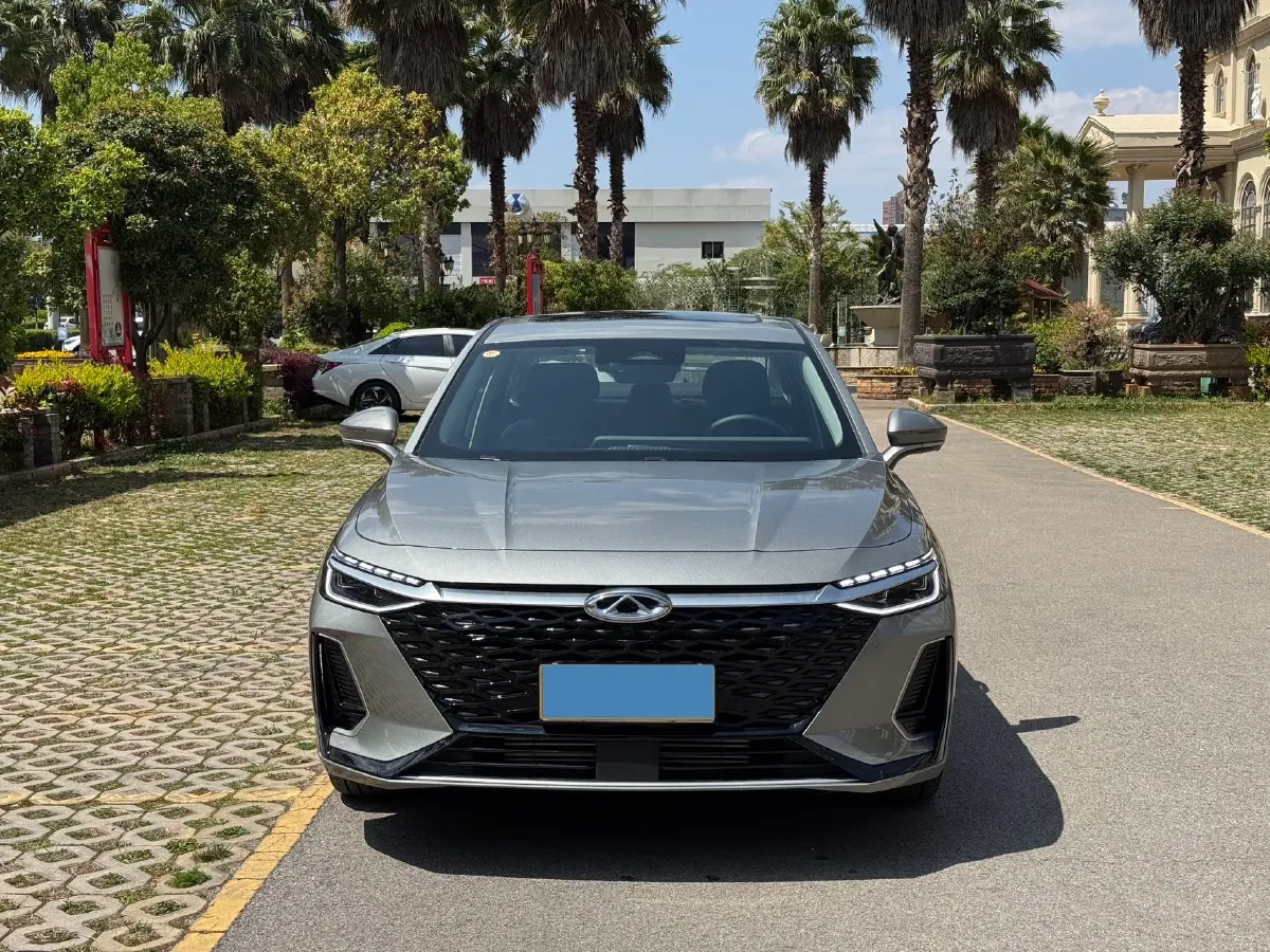 2025 Chery Arrizo 8 1.6T 197HP L4 7DCT,autocango,china used car exporter,china ev exporter,chinese used car exporter,chinese used ev exporter