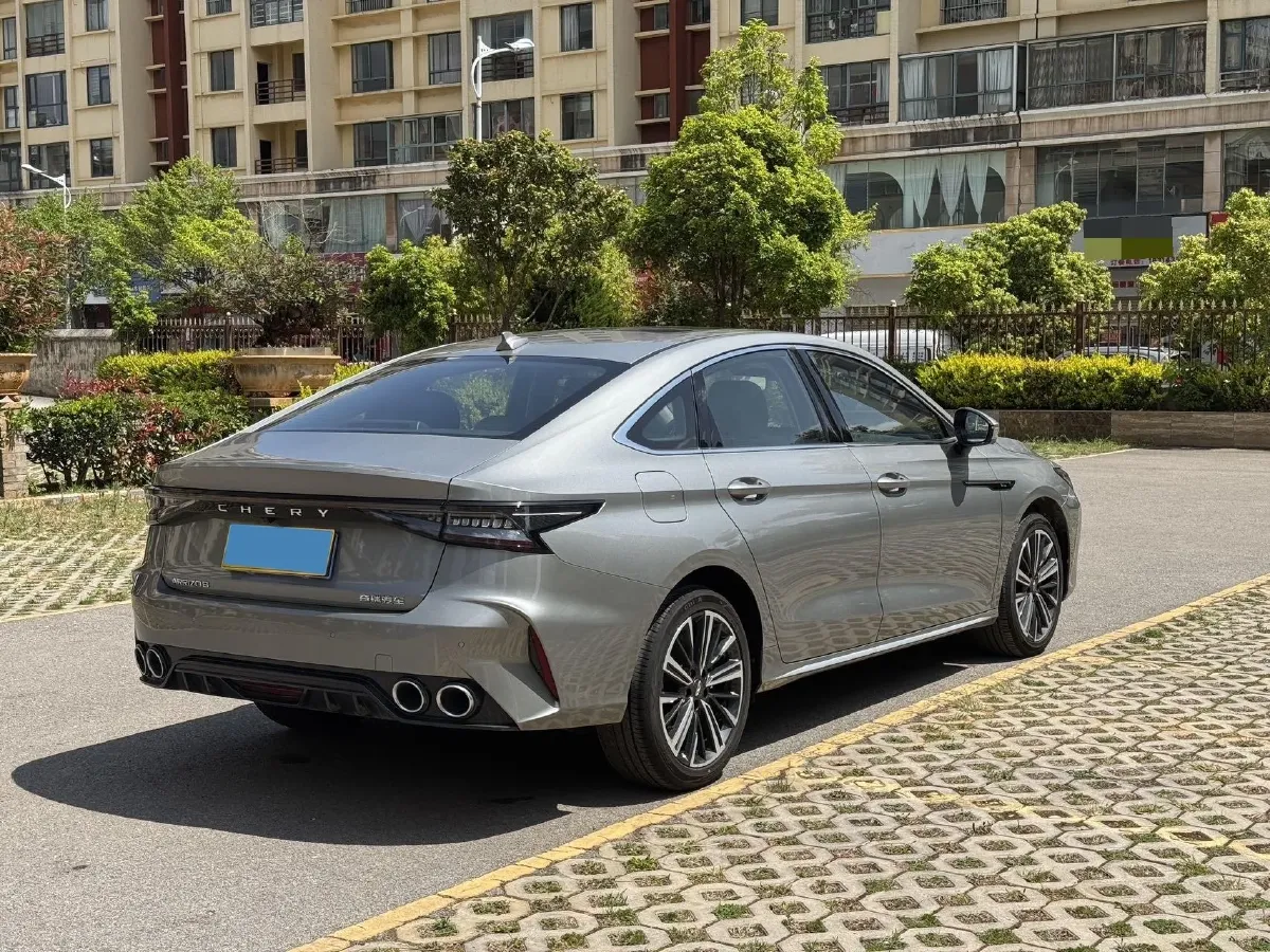 2025 Chery Arrizo 8 1.6T 197HP L4 7DCT,autocango,china used car exporter,china ev exporter,chinese used car exporter,chinese used ev exporter