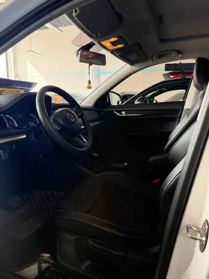 2018 Volkswagen Lavida 1.2T 116HP L4 7DCT,autocango,china used car exporter,china ev exporter,chinese used car exporter,chinese used ev exporter