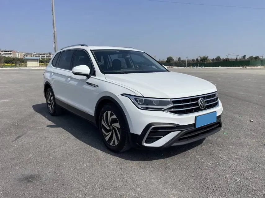 2023 Volkswagen Tiguan L 1.5T 160HP L4 7DCT,autocango,china used car exporter,china ev exporter,chinese used car exporter,chinese used ev exporter