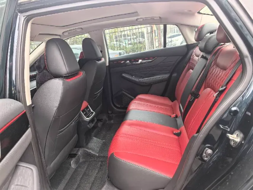 2021 DongFeng Aeolus YiXuan MAX 1.5T 190HP L4 7DCT,autocango,china used car exporter,china ev exporter,chinese used car exporter,chinese used ev exporter