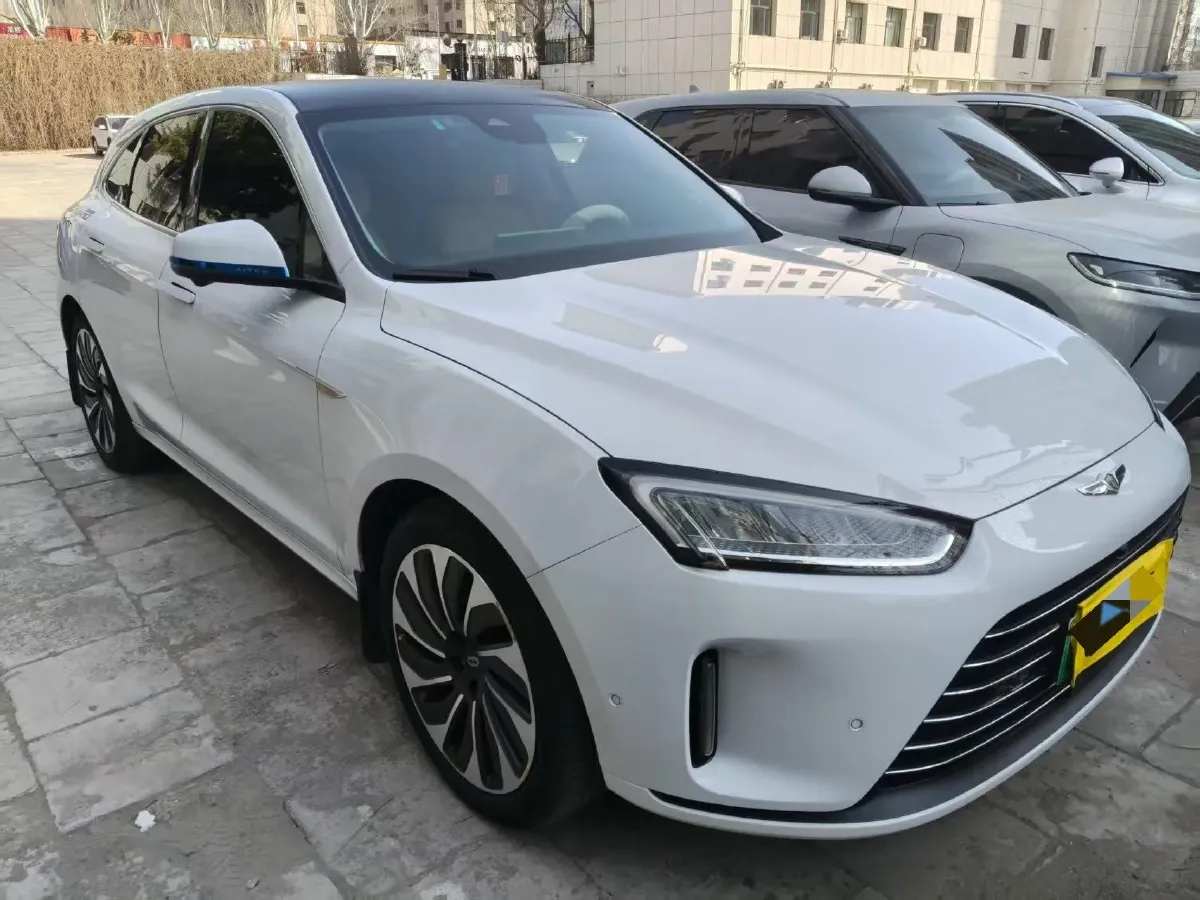 2022 AITO AITO M5 Range Extended 125HP REEV 40KWH,autocango,china used car exporter,china ev exporter,chinese used car exporter,chinese used ev exporter