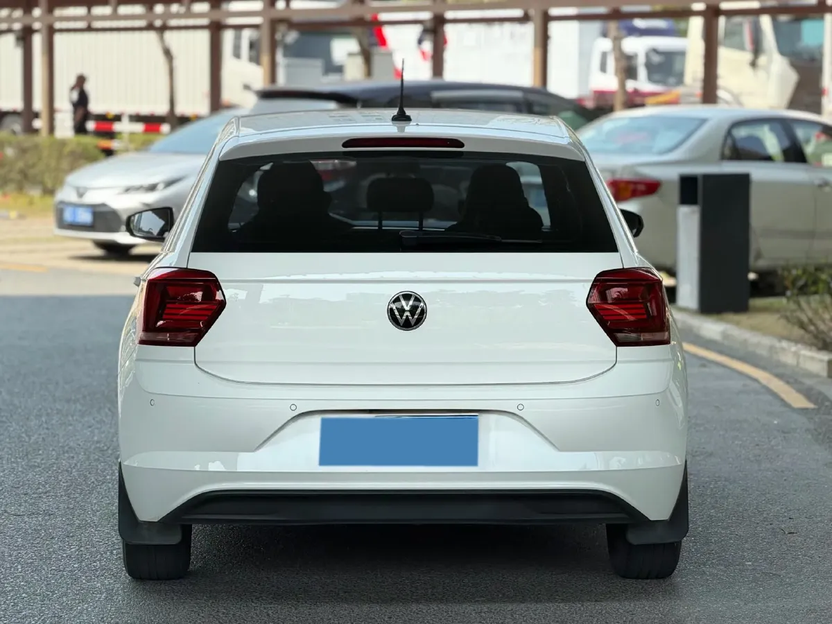 2021 Haval H6 1.5T 169HP L4 7DCT,autocango,china used car exporter,china ev exporter,chinese used car exporter,chinese used ev exporter