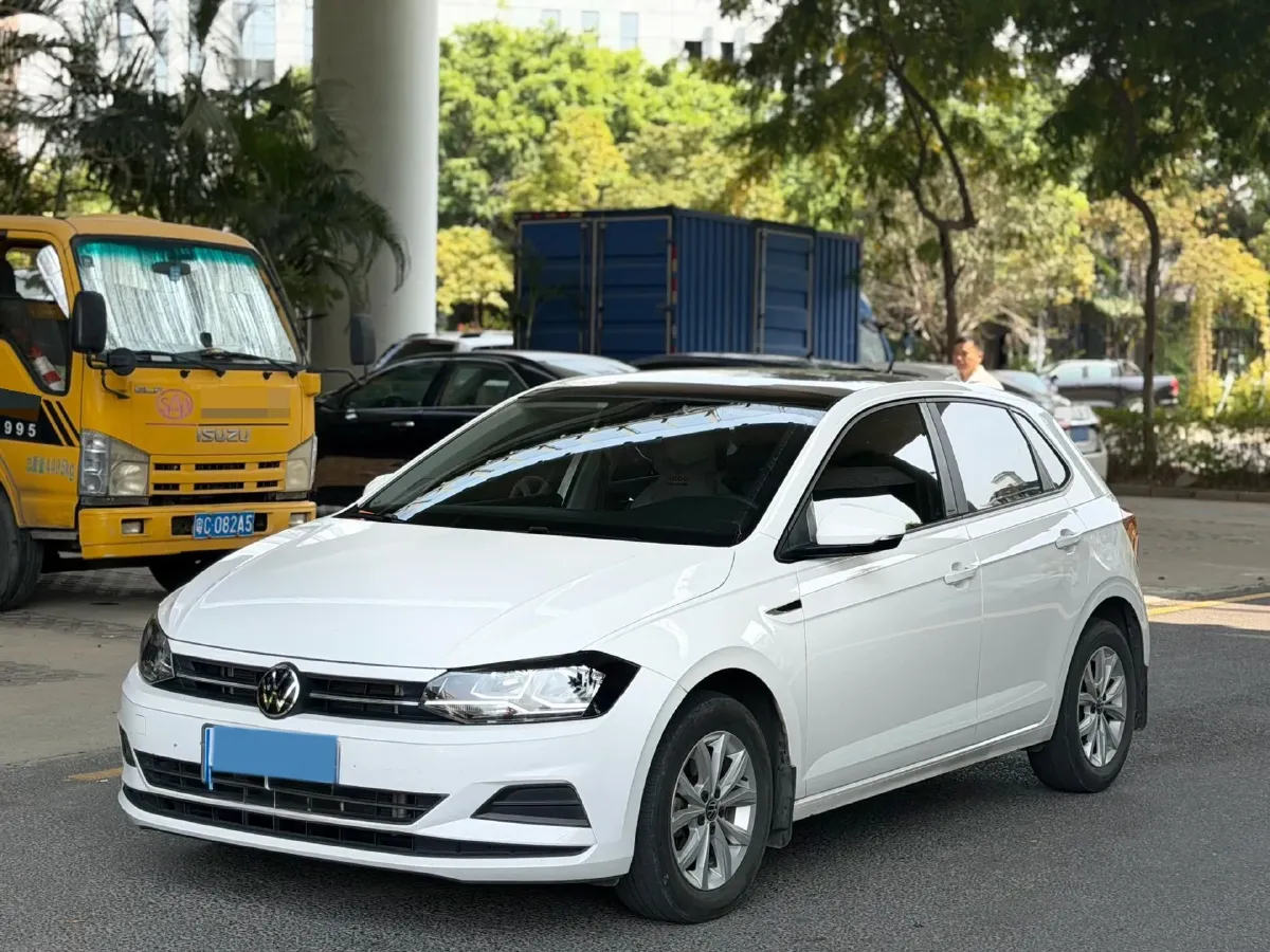2021 Haval H6 1.5T 169HP L4 7DCT,autocango,china used car exporter,china ev exporter,chinese used car exporter,chinese used ev exporter