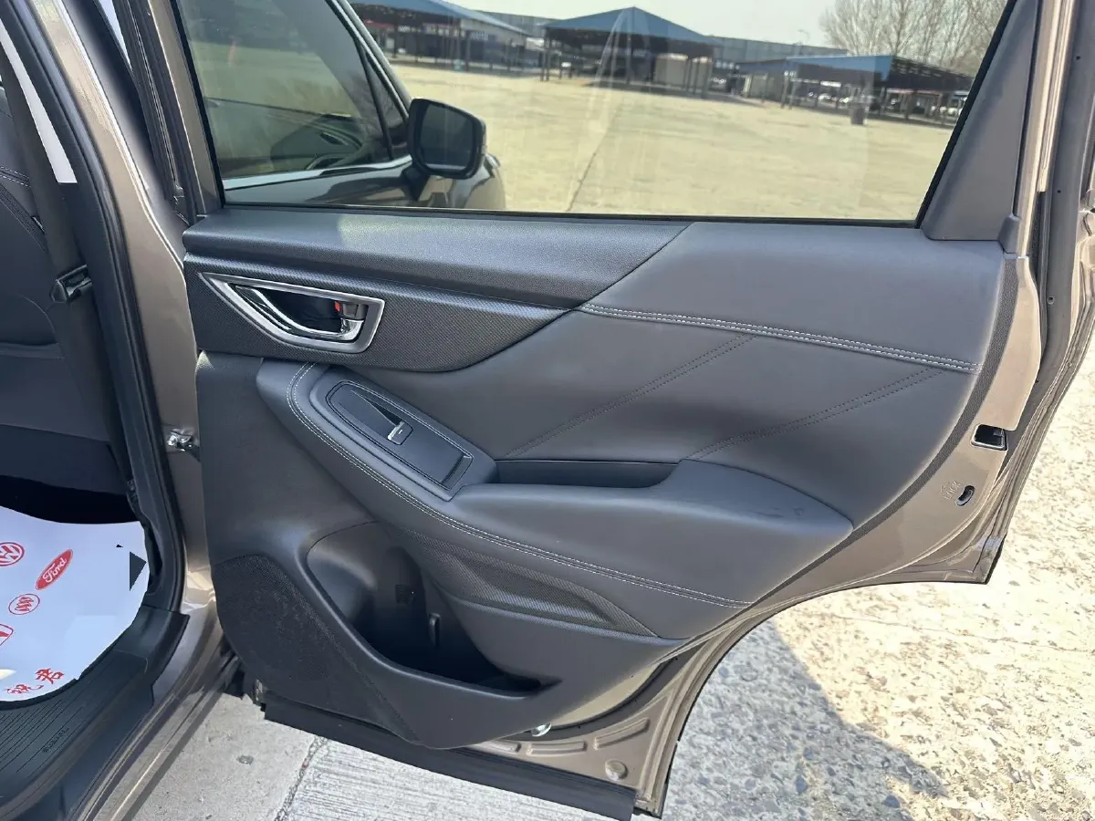 2021 Subaru Forester 2.0L 154HP H4 CVT,autocango,china used car exporter,china ev exporter,chinese used car exporter,chinese used ev exporter