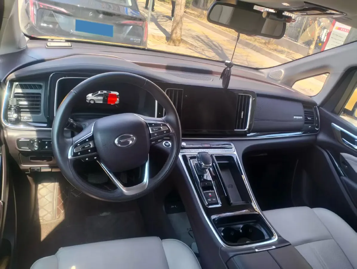 2021 GAC Trumpchi M8 2.0T 252HP L4 8AT,autocango,china used car exporter,china ev exporter,chinese used car exporter,chinese used ev exporter