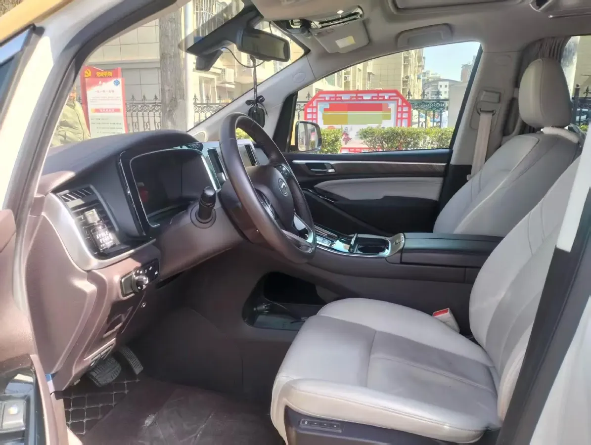 2021 GAC Trumpchi M8 2.0T 252HP L4 8AT,autocango,china used car exporter,china ev exporter,chinese used car exporter,chinese used ev exporter