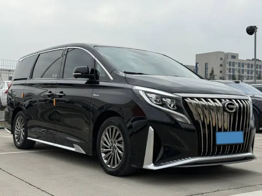 2021 GAC Trumpchi M8 2.0T 252HP L4 8AT,autocango,china used car exporter,china ev exporter,chinese used car exporter,chinese used ev exporter