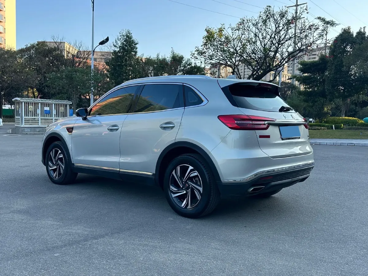 2022 HongQi HS5 2.0T 224HP L4 6AT,autocango,china used car exporter,china ev exporter,chinese used car exporter,chinese used ev exporter