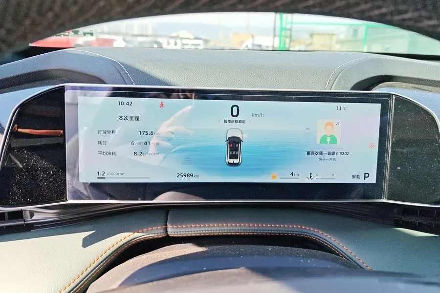 2024 Geely Azkarra 1.5T 181HP L4 7DCT,autocango,china used car exporter,china ev exporter,chinese used car exporter,chinese used ev exporter