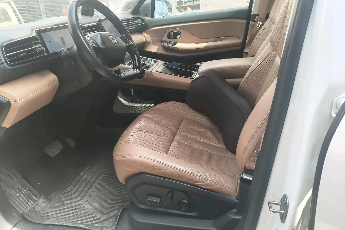 2018 NIO ES8 BEV 70KWH,autocango,china used car exporter,china ev exporter,chinese used car exporter,chinese used ev exporter