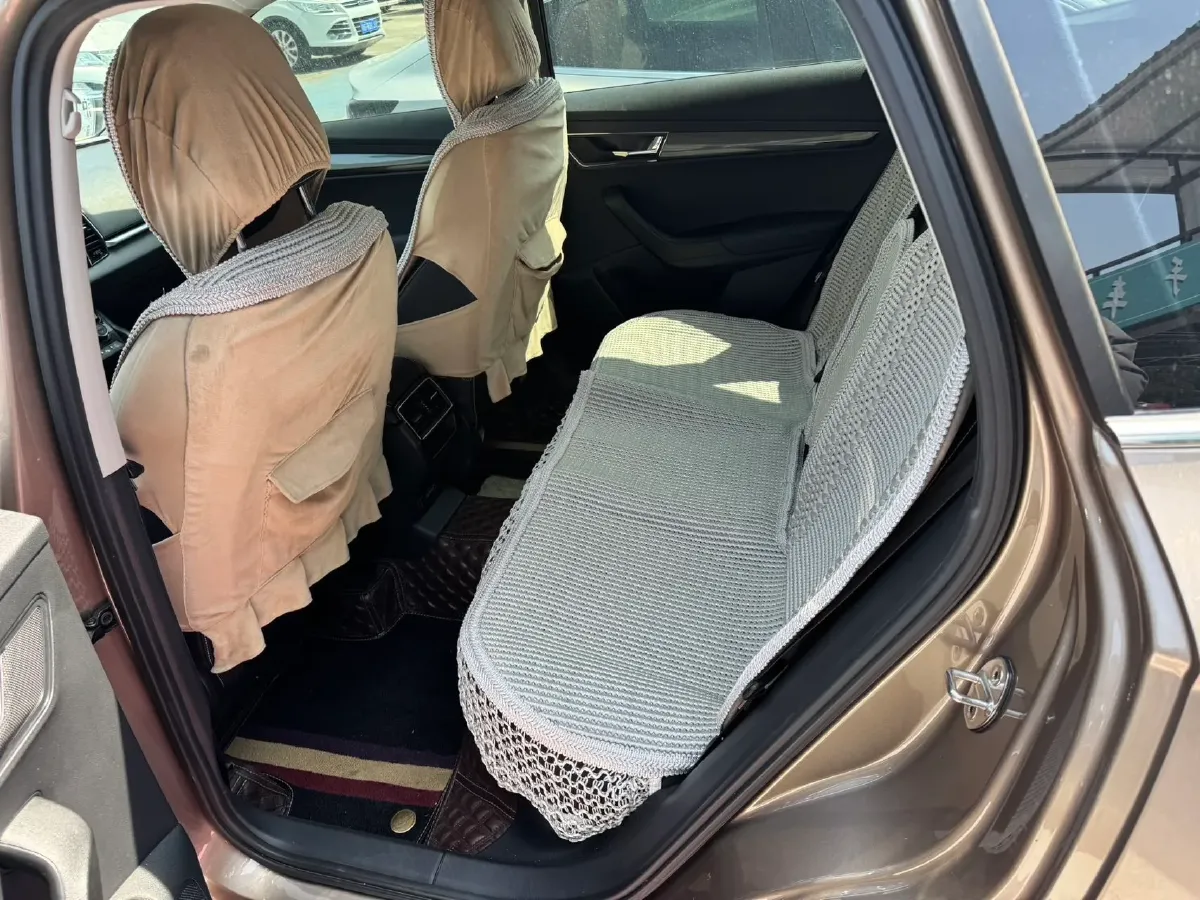 2020 Skoda Karoq 1.4T 150HP L4 7DCT,autocango,china used car exporter,china ev exporter,chinese used car exporter,chinese used ev exporter