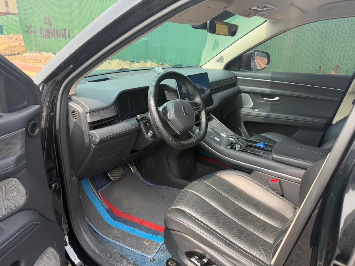 2022 Infiniti Q50L 2.0T 211HP L4 7AT,autocango,china used car exporter,china ev exporter,chinese used car exporter,chinese used ev exporter