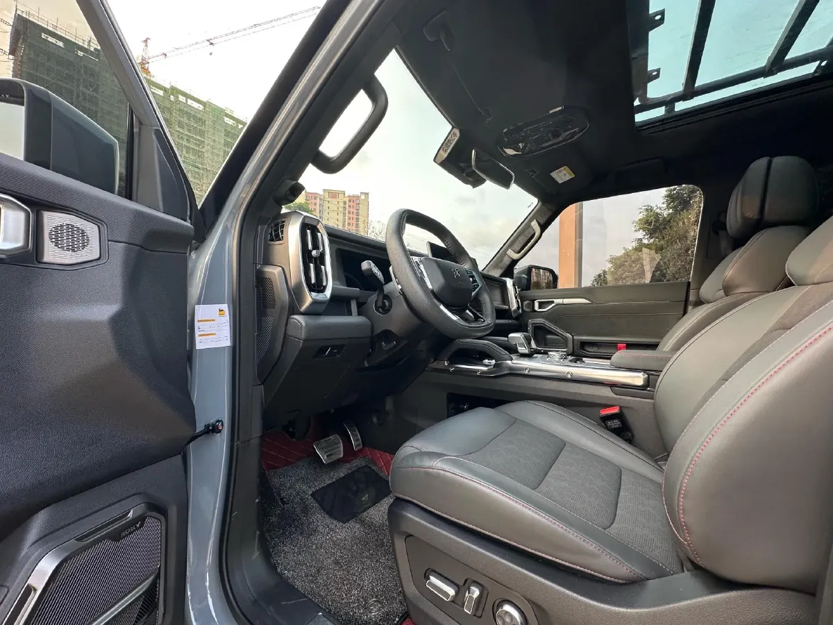 2023 Jetour Traveller 2.0T 254HP L4 7DCT,autocango,china used car exporter,china ev exporter,chinese used car exporter,chinese used ev exporter