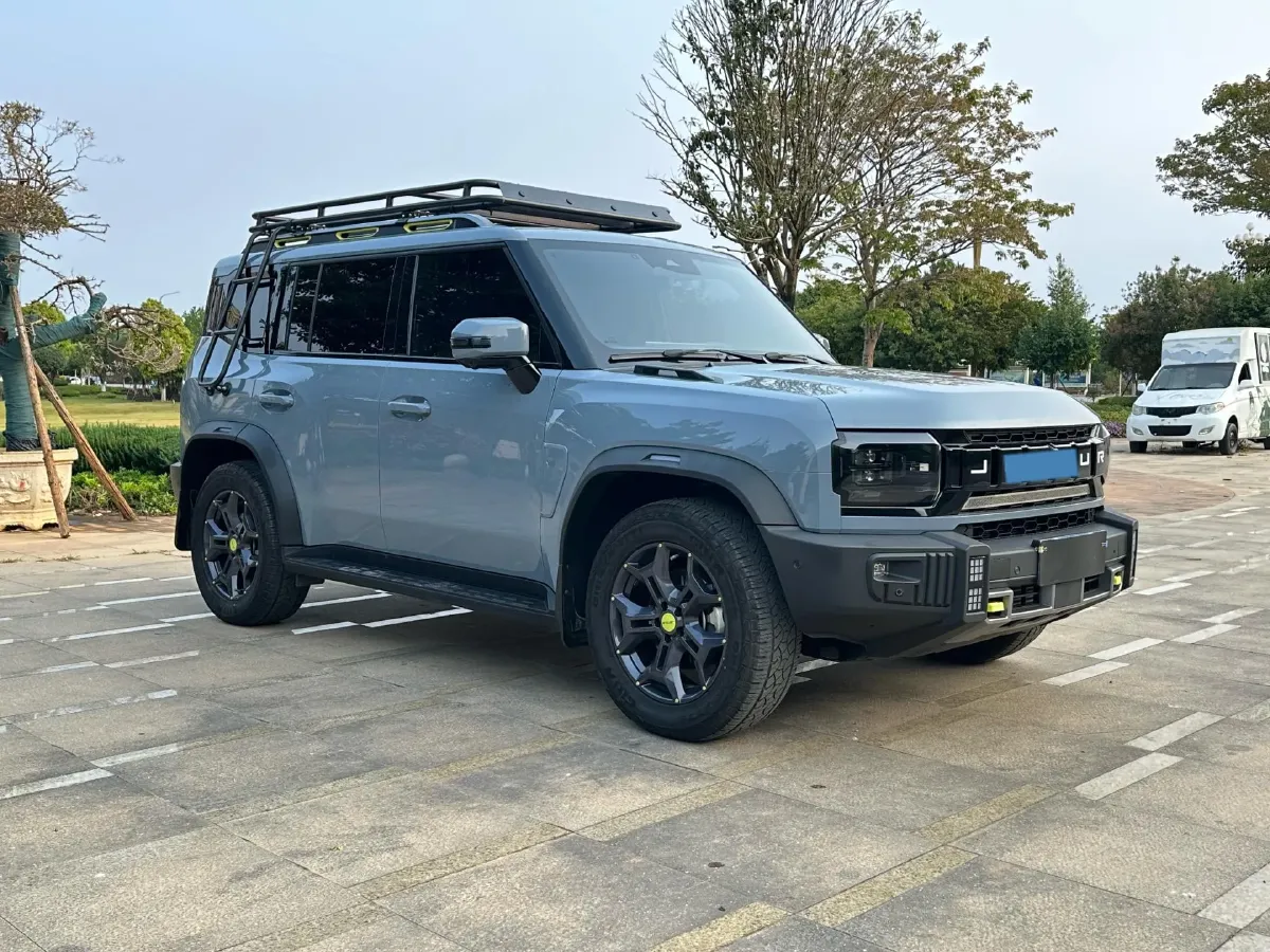 2023 Jetour Traveller 2.0T 254HP L4 7DCT,autocango,china used car exporter,china ev exporter,chinese used car exporter,chinese used ev exporter