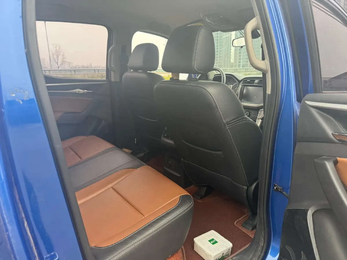 2021 MAXUS T70 2.0T 163HP L4 6AT,autocango,china used car exporter,china ev exporter,chinese used car exporter,chinese used ev exporter