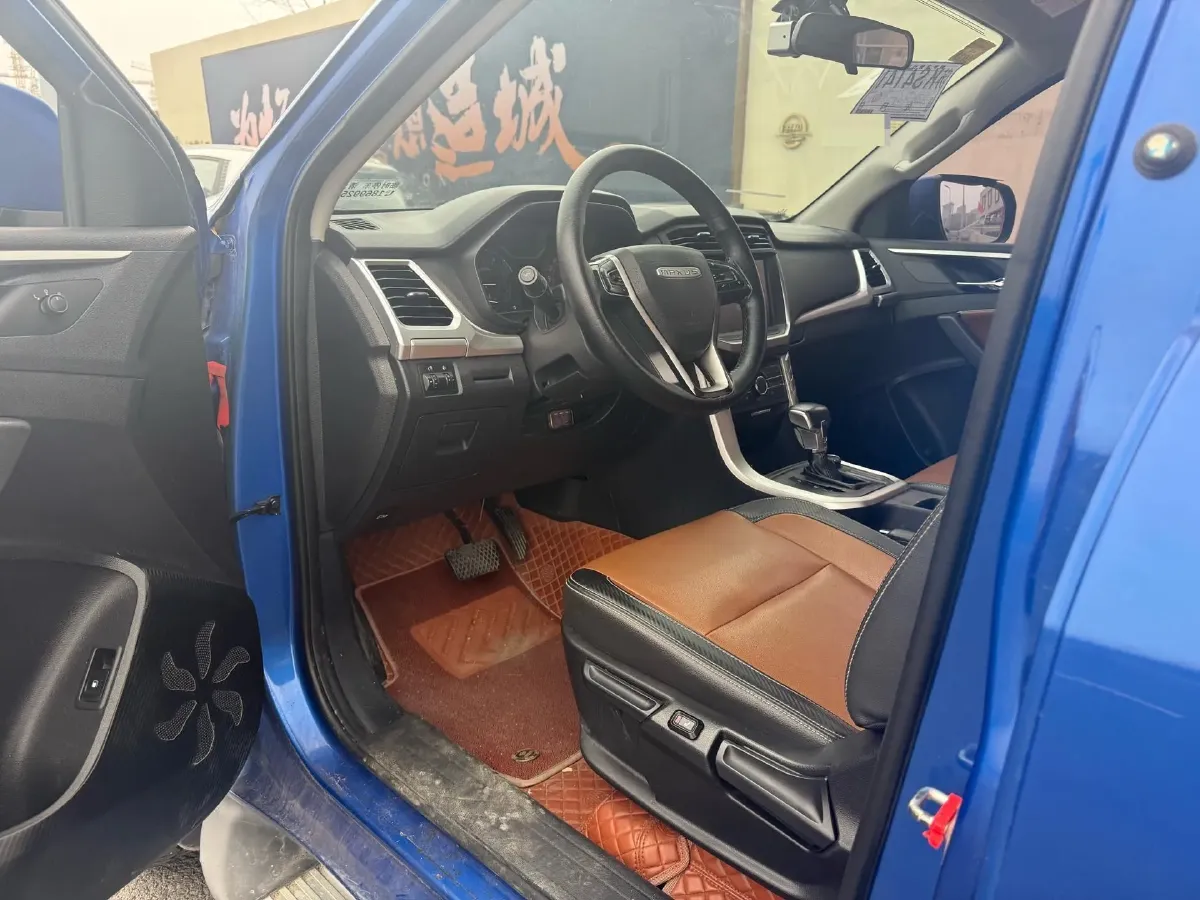 2021 MAXUS T70 2.0T 163HP L4 6AT,autocango,china used car exporter,china ev exporter,chinese used car exporter,chinese used ev exporter