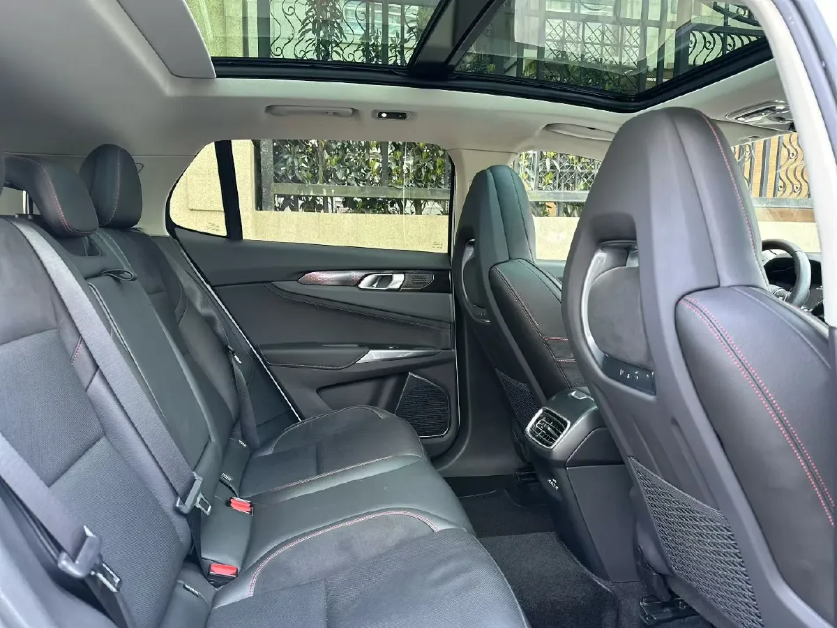 2017 Foton Sauvana 2.0T 218HP L4 6AT,autocango,china used car exporter,china ev exporter,chinese used car exporter,chinese used ev exporter