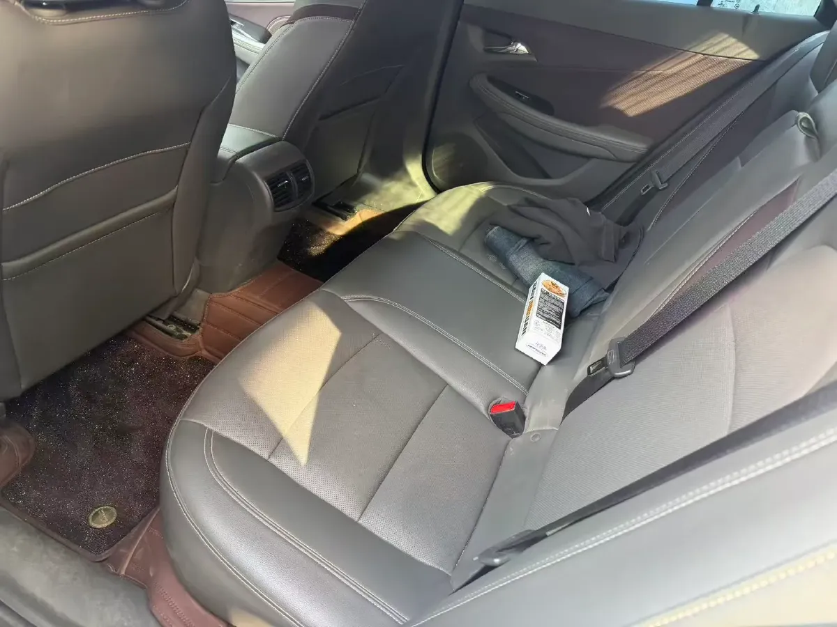 2018 Chevrolet Malibu 1.5T 170HP L4 6AT,autocango,china used car exporter,china ev exporter,chinese used car exporter,chinese used ev exporter