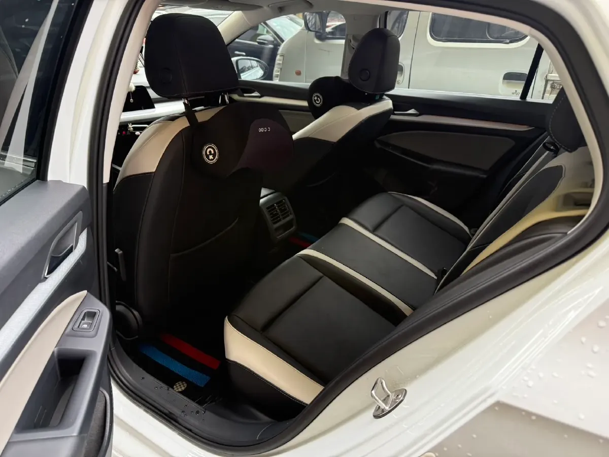 2021 Volkswagen Golf 1.4T 150HP L4 7DCT,autocango,china used car exporter,china ev exporter,chinese used car exporter,chinese used ev exporter