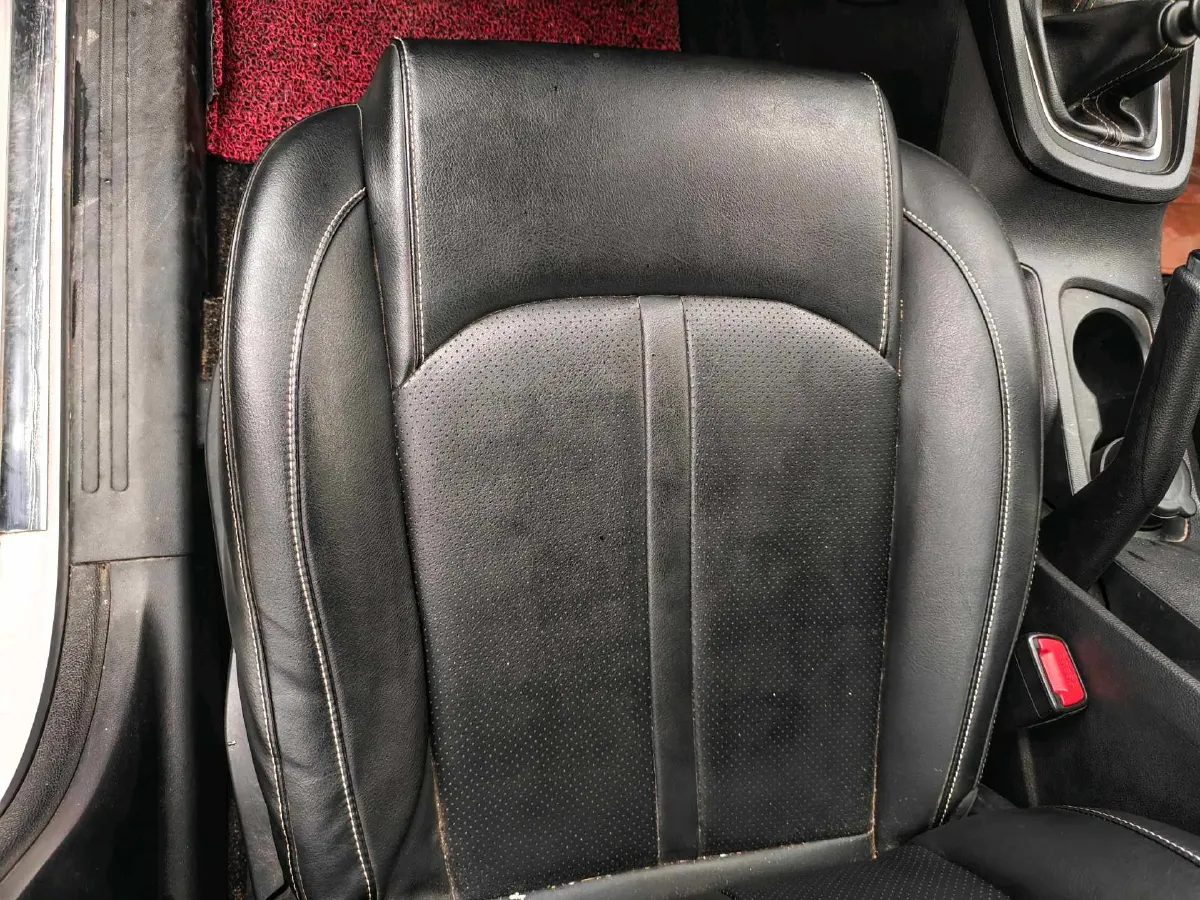 2018 BaoJun 360 1.5L 112HP L4 6MT,autocango,china used car exporter,china ev exporter,chinese used car exporter,chinese used ev exporter