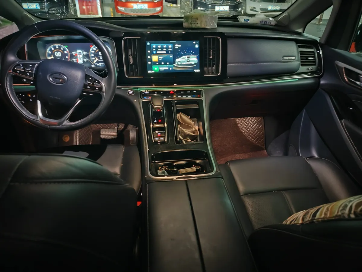 2021 GAC Trumpchi M8 2.0T 252HP L4 8AT,autocango,china used car exporter,china ev exporter,chinese used car exporter,chinese used ev exporter