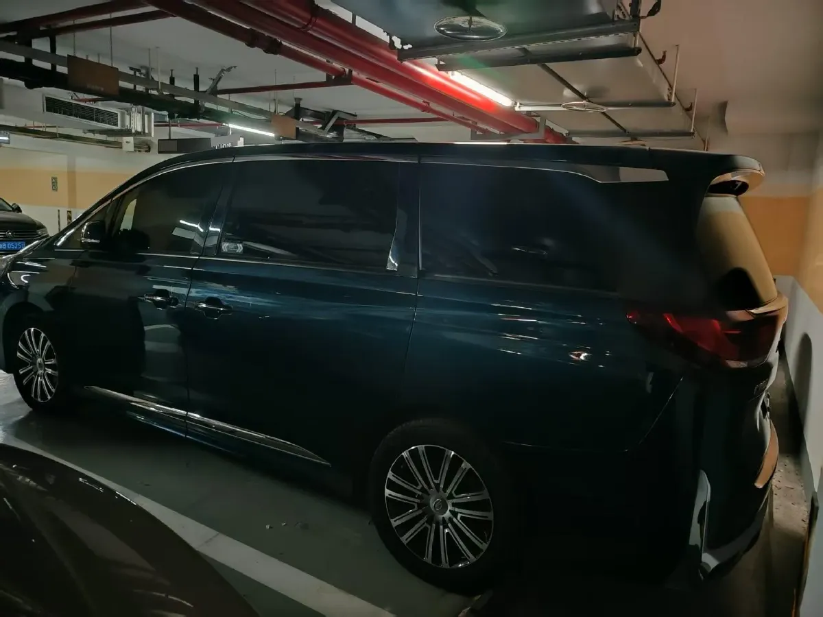 2021 GAC Trumpchi M8 2.0T 252HP L4 8AT,autocango,china used car exporter,china ev exporter,chinese used car exporter,chinese used ev exporter