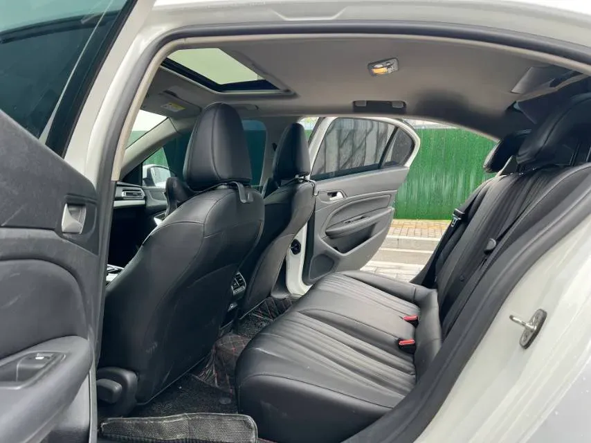 2019 Peugeot 408 1.6T 167HP L4 6AT,autocango,china used car exporter,china ev exporter,chinese used car exporter,chinese used ev exporter