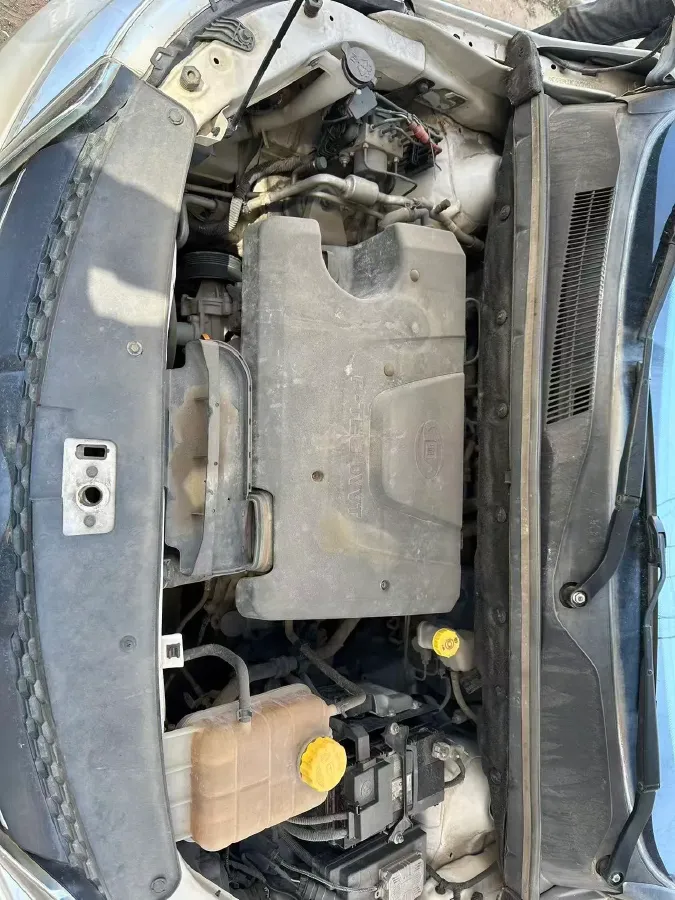 2016 BaoJun 730 1.5L 112HP L4 5MT,autocango,china used car exporter,china ev exporter,chinese used car exporter,chinese used ev exporter