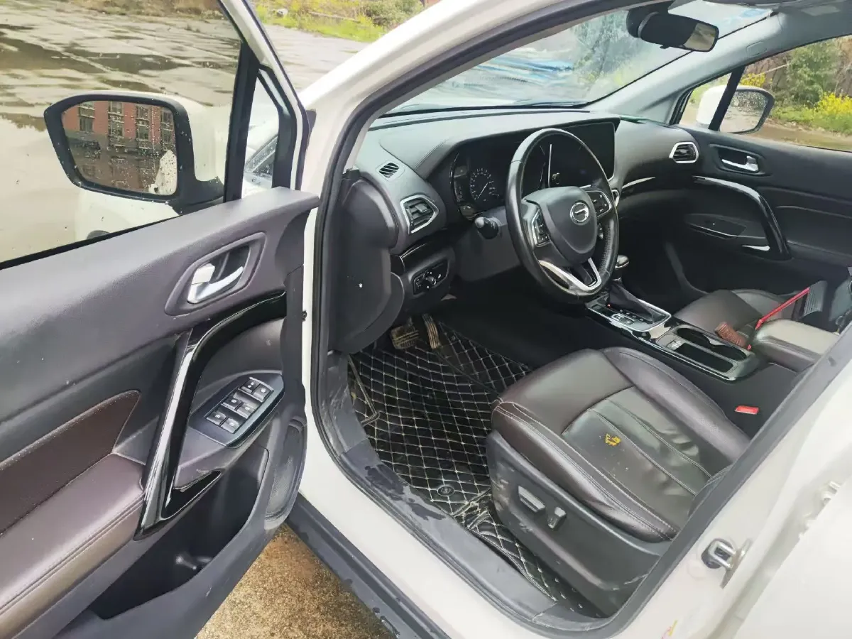 2018 GAC Trumpchi GS4 1.5T 152HP L4 6AT,autocango,china used car exporter,china ev exporter,chinese used car exporter,chinese used ev exporter