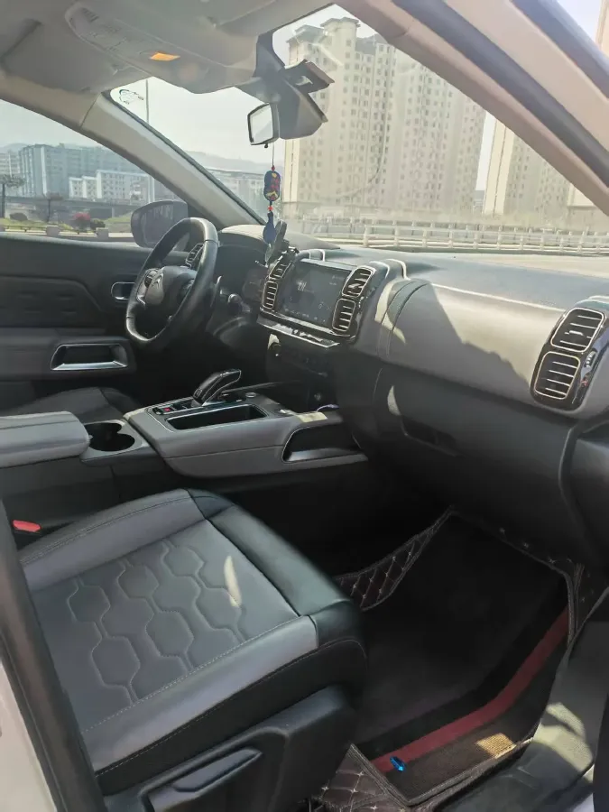 2019 Citroen C5 Aircross 1.6T 170HP L4 6AT,autocango,china used car exporter,china ev exporter,chinese used car exporter,chinese used ev exporter