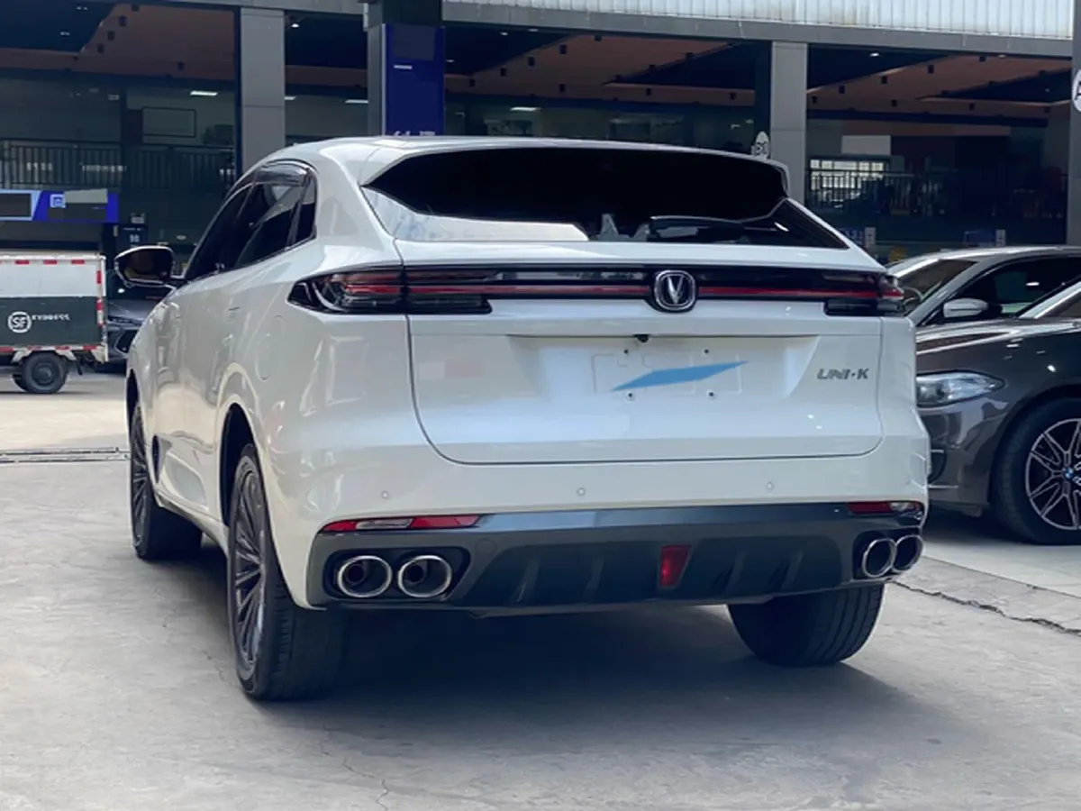 2021 ChangAn UNI-K 2.0T 233HP L4 8AT,autocango,china used car exporter,china ev exporter,chinese used car exporter,chinese used ev exporter