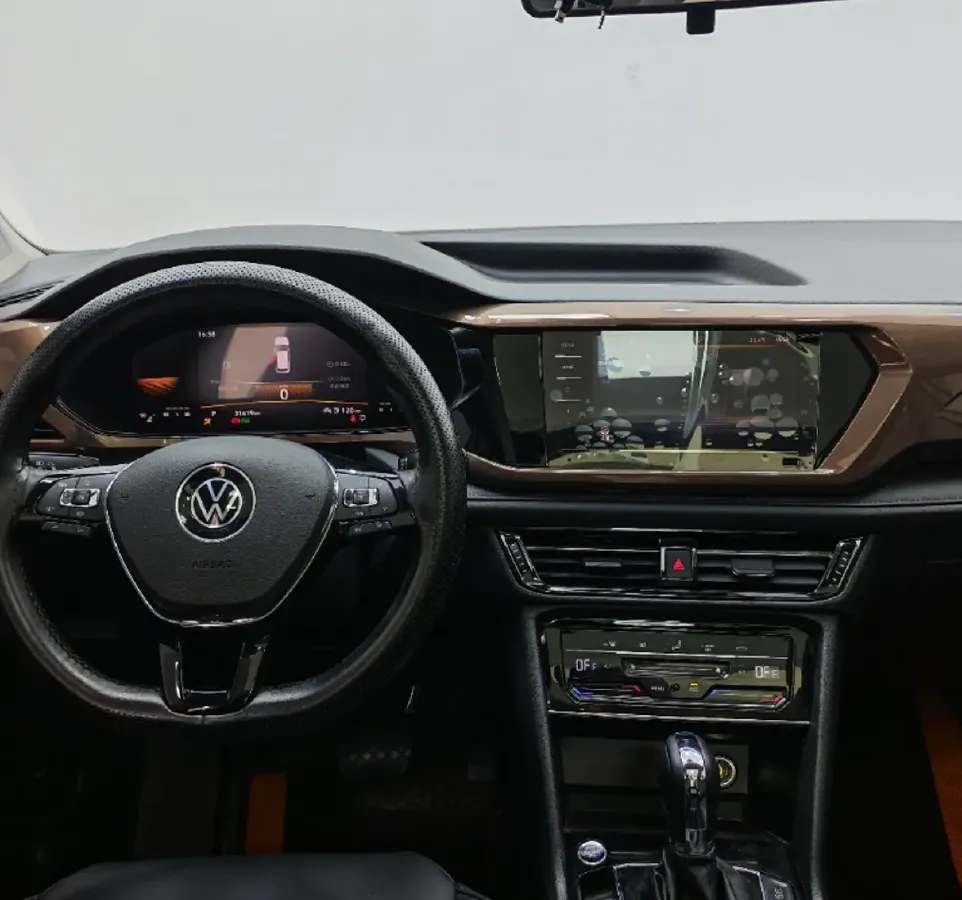 2022 Ford Transit 2.0T 202HP L4 6AT,autocango,china used car exporter,china ev exporter,chinese used car exporter,chinese used ev exporter